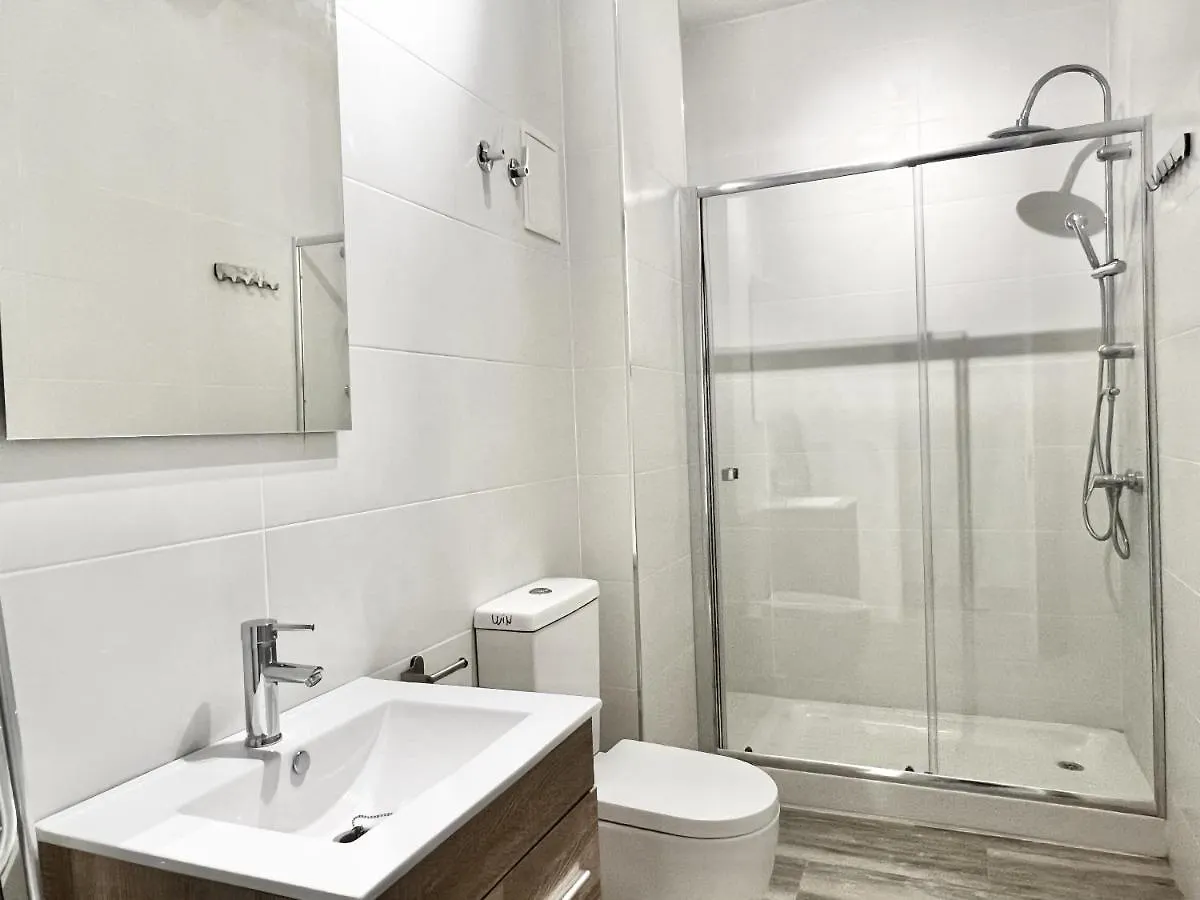 Los Tilos Suites-Vialia Málaga 0*,  España