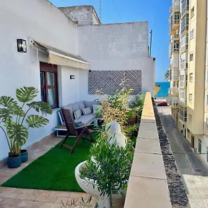 Gatu Premium Atico Caleta , Preferente Mayores De 25 Anos Y Familias , Cádiz España